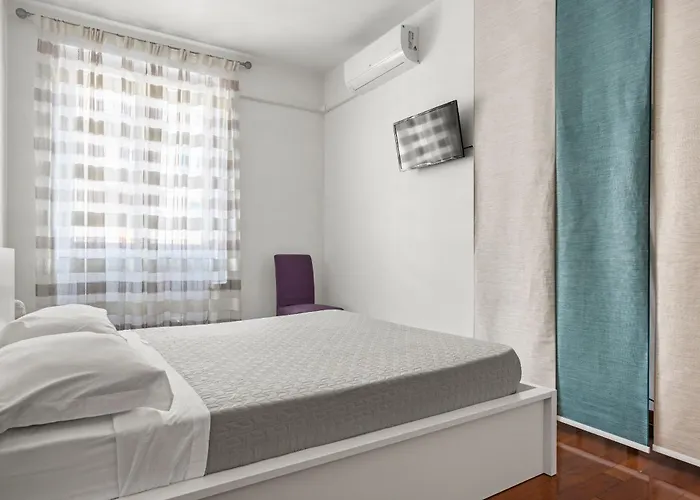 Tuscolano Apartment